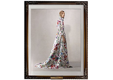 Imagen secundaria 1 - Algunas de las propuestas de la colección 'La Famiglia' de Demna para Gucci