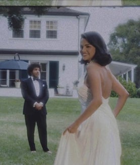 Imagen secundaria 2 - De sus tres vestidos al maquillaje y el peinado de Selena Gomez en el día de su boda