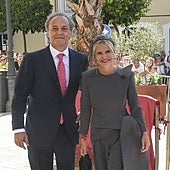 El original look de invitada de Eugenia Martínez de Irujo en la boda de su hermano