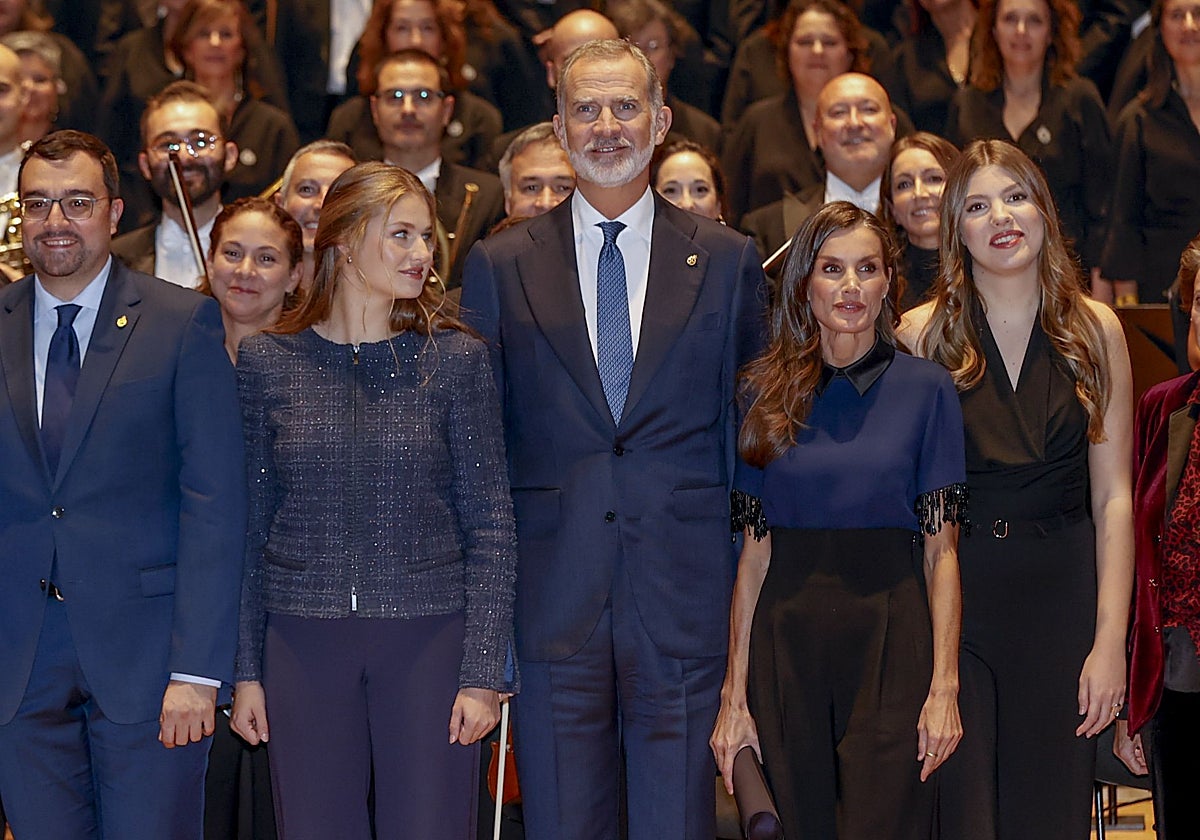 La Familia Real en el concierto previo a la entrega de los Premios Princesa de Asturias.