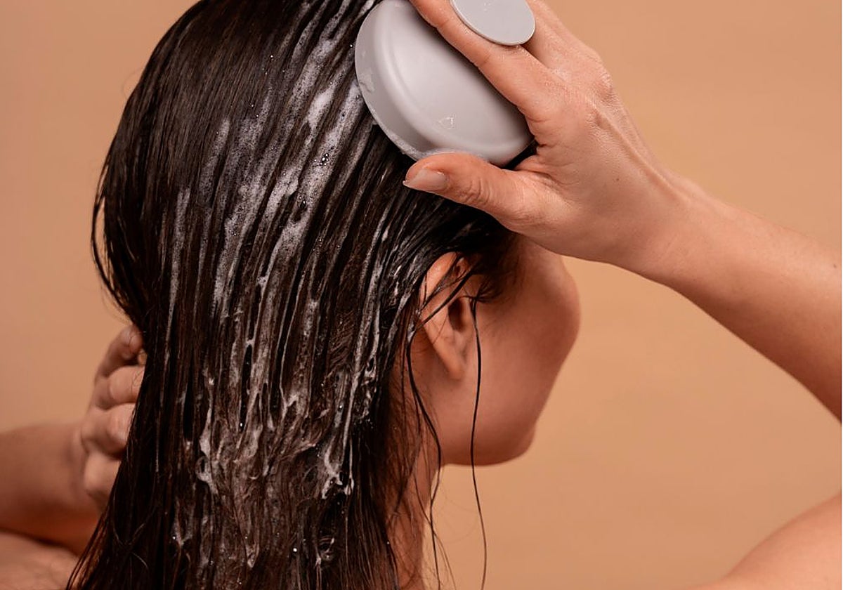 Champús y lociones anticaída: productos para frenar el efluvio telógeno