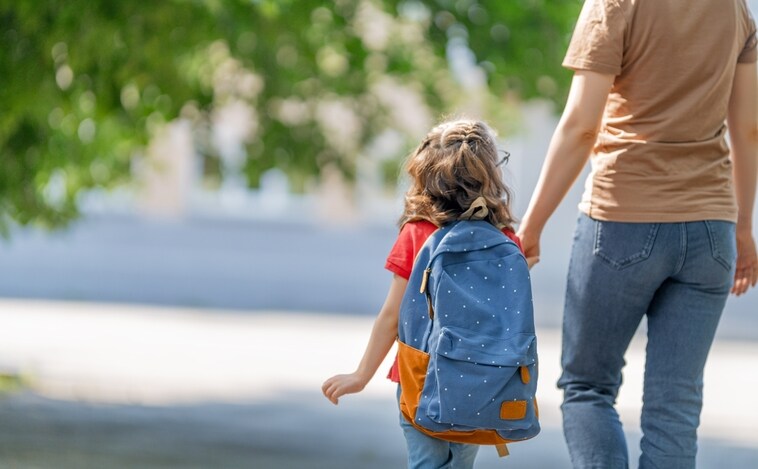 ¿Más bajitos por culpa de las mochilas? Recomendaciones de uso para proteger la espalda de los niños