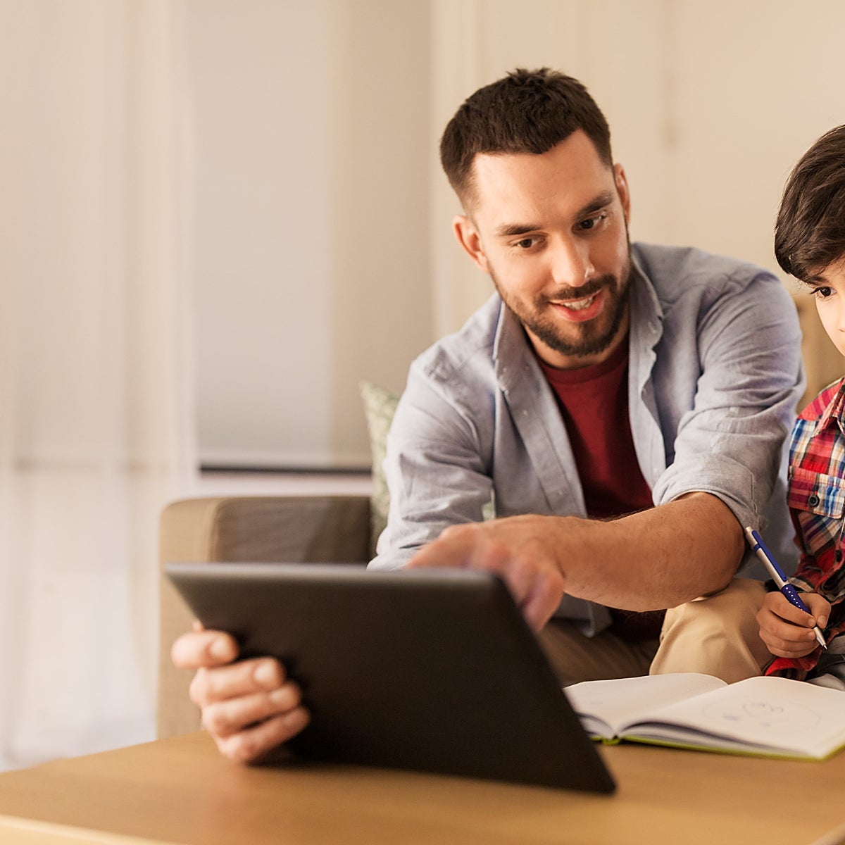 Cómo lograr una mejor conciliación familiar sin descuidar el trabajo y la educación de los hijos