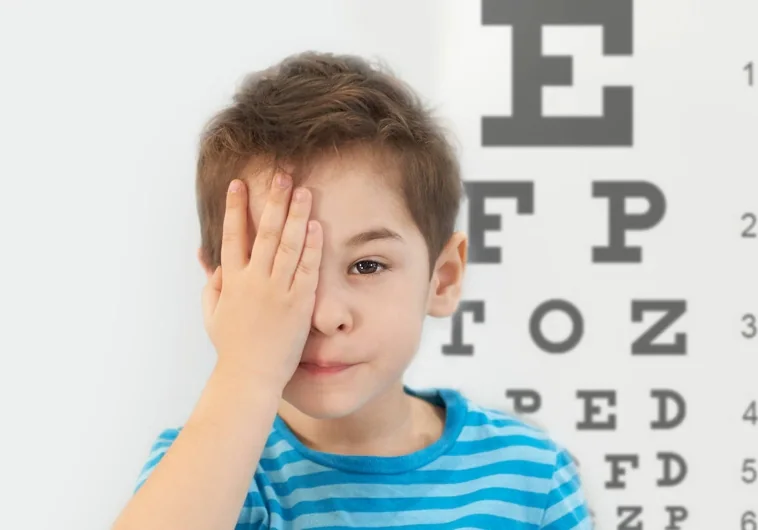 'Generación borrosa': niños marcados por la  miopía, posibles ciegos de adultos