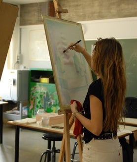 Imagen secundaria 2 - La Fundación Estudio, una institución educativa privada y sin ánimo de lucro comprometida con la investigación y la innovación
