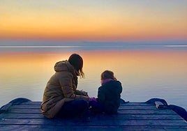 «Mis amigas estaban casándose y yo enterrando a un marido»