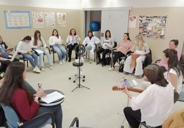 Musicoterapia en vivo en el embarazo, así estrecha vínculos entre madre e hijo