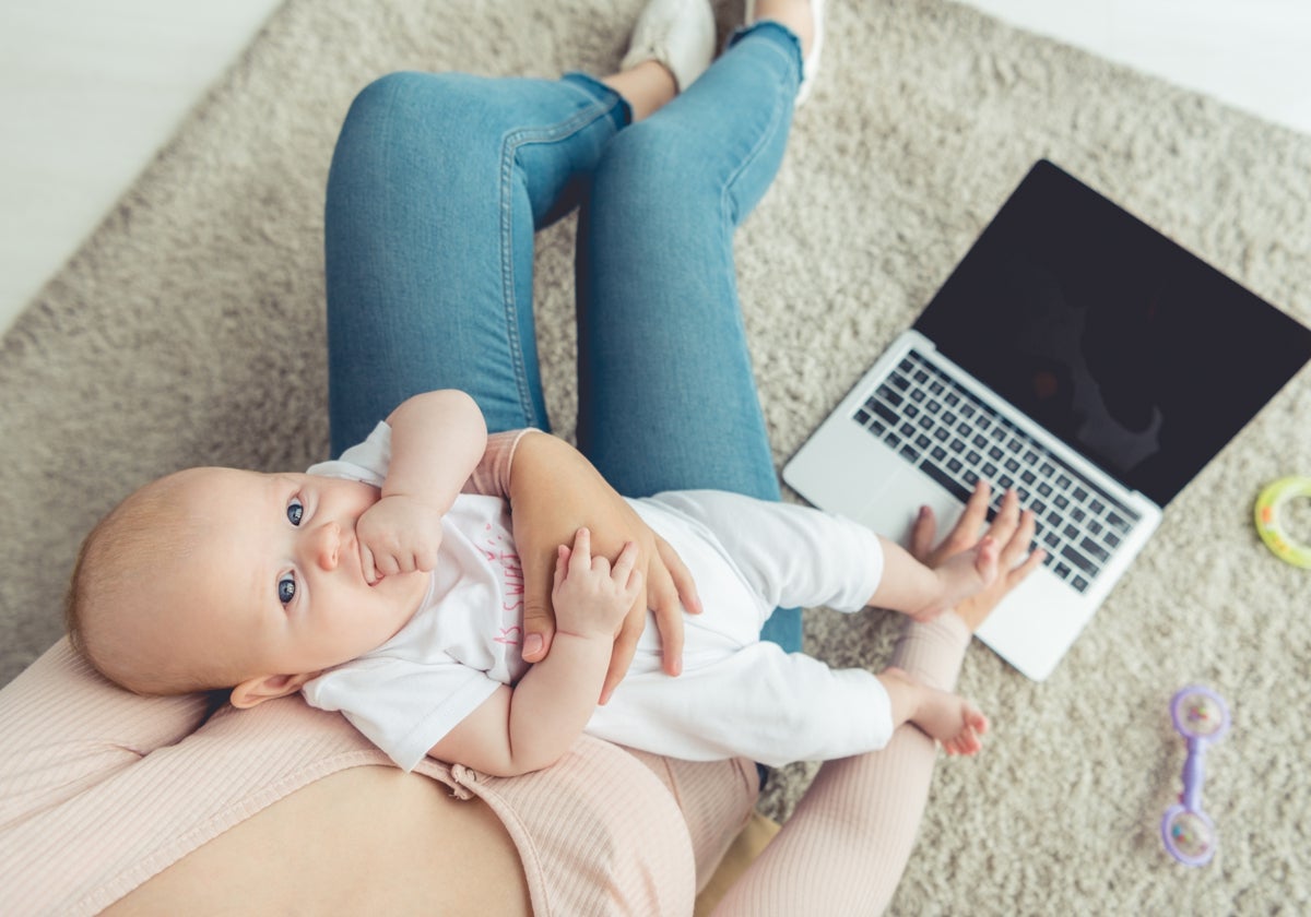 La lactancia materna tiene importantes beneficios para la salud y el bienestar del bebé y la madre