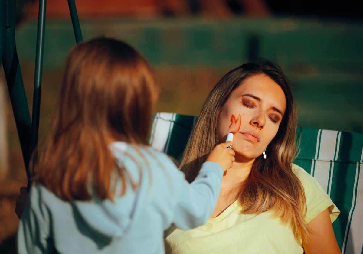 Lo importante para muchas mujeres que son madres es bajar las expectativas de descanso en vacaciones