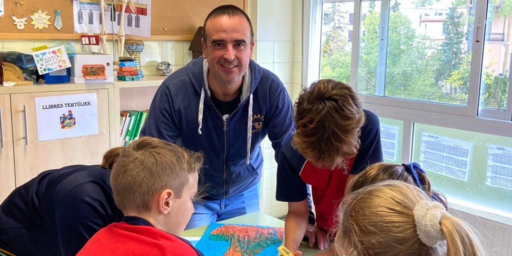 «El objetivo de un docente es que el alumno vaya feliz a clase, así el aprendizaje es más sencillo»