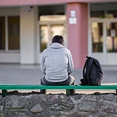 Lara Ferreiro, psicóloga: «La soledad no deseada de un estudiante activa las mismas áreas en el cerebro que el dolor físico»