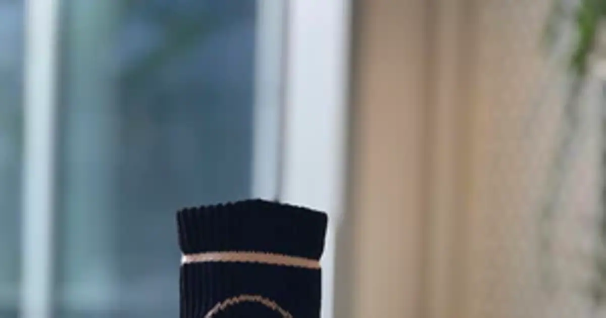 Muñequeras Crossfit Basics Black – HappyTraining Socks