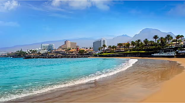 Tenerife, un destino lleno de contrastes / Iberia