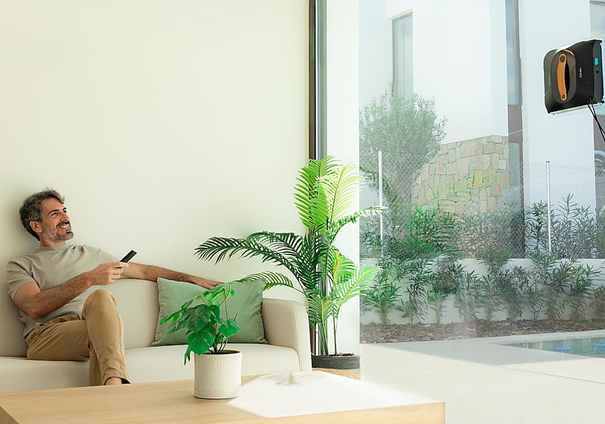Innovador, práctico y versátil: así es el robot limpiacristales 3 en 1 de Cecotec que cuesta menos de 150€