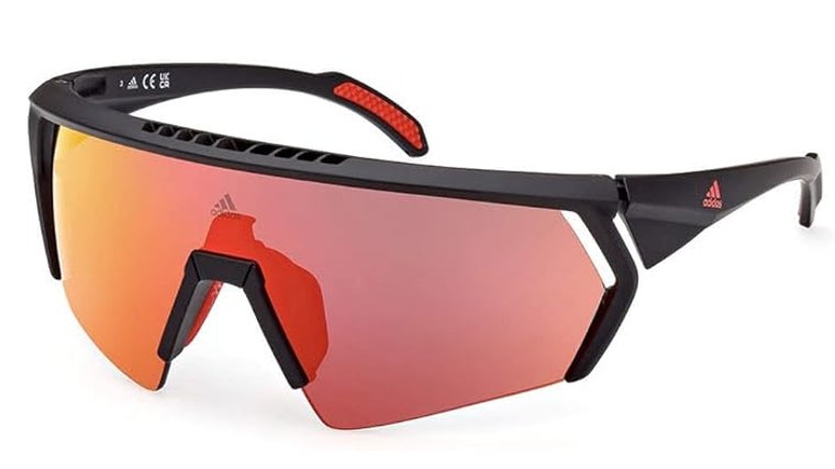 Las mejores ofertas en gafas de sol deportivas para este verano