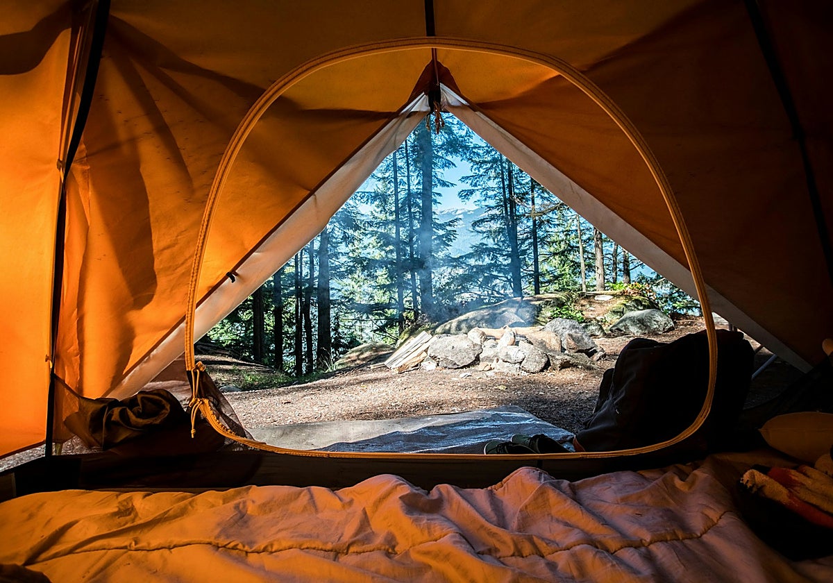 Los imprescindibles para ir de camping este verano