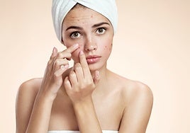 Los 5 mejores jabones y geles para el acné en 2025: limpieza profunda sin irritación