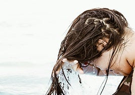 ¿Nada te funciona? Aquí te enseñamos los 5 mejores champús para pelo graso