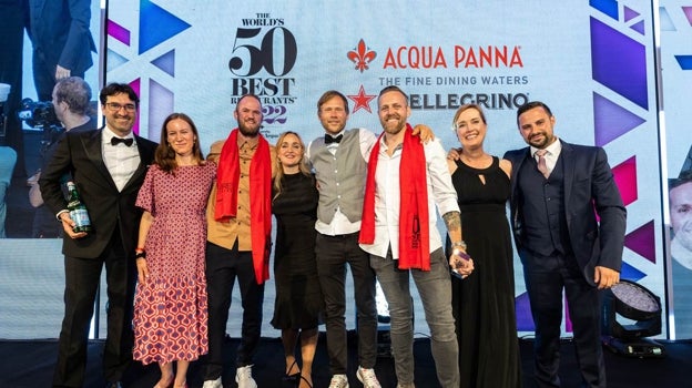 El chef danés Rasmus Kofoed celebra el título de Geranium como mejor restaurante del mundo