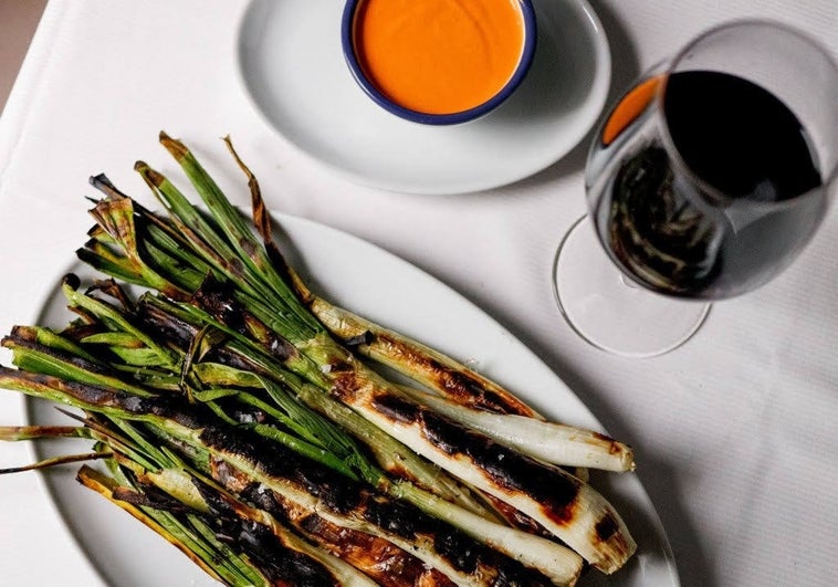 Cinco sitios donde comer calçots en Madrid