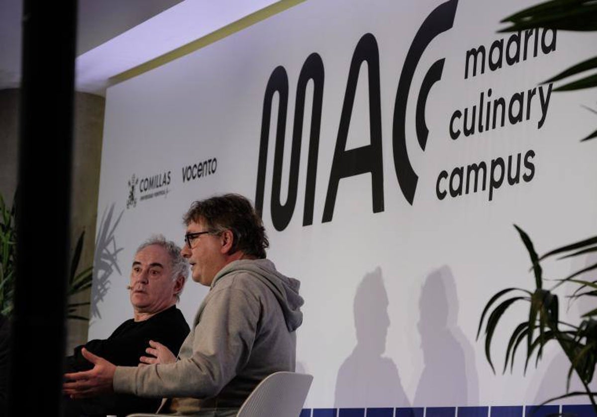 Ferran Adriá y Andoni Luis Aduriz en la presentación de MACC en la sede de Vocento