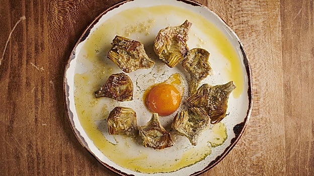 Alcachofas en Casa Julián de Tolosa, en Madrid