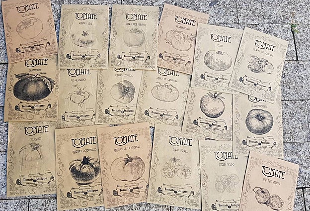 Semillas de variedades antiguas de tomate, en una de las ferias que se dedican a esta hortaliza