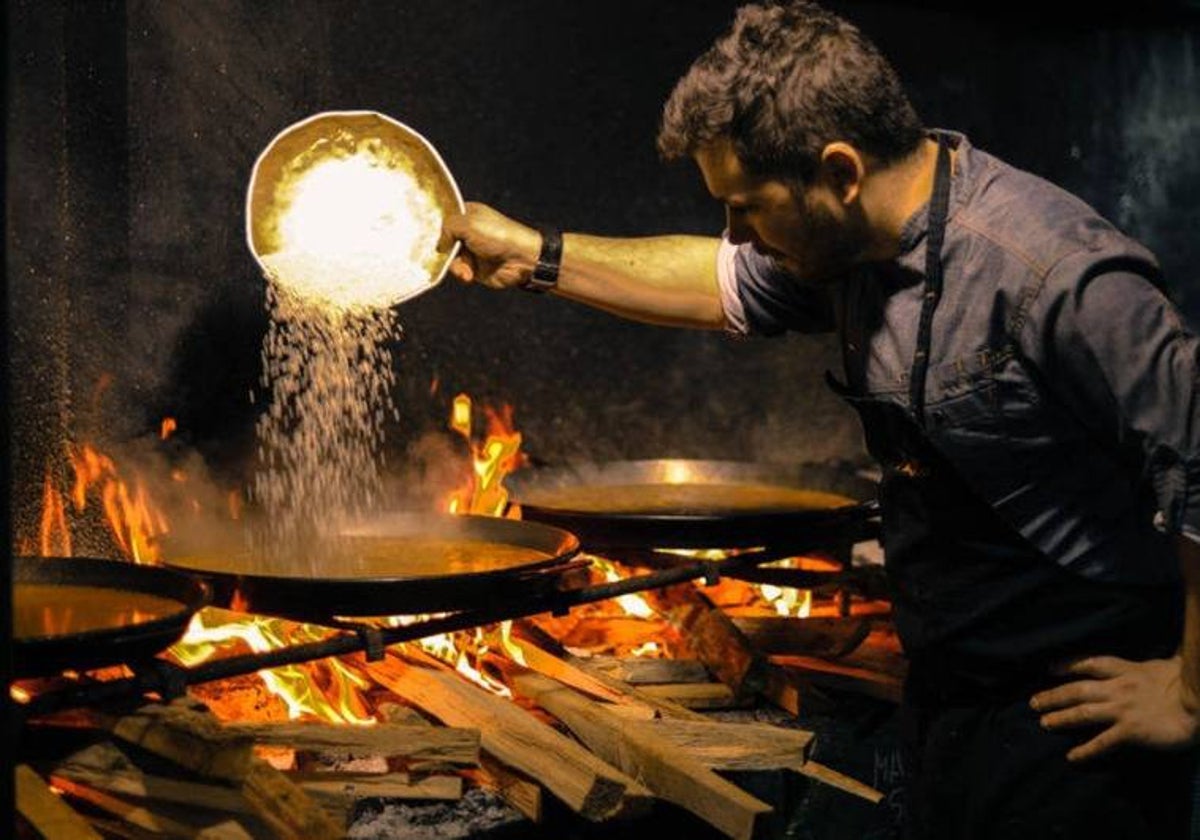 Del lechazo de Segovia en la A-1 al arroz valenciano en la A-3: una ruta gastronómica por las autovías de España