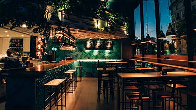 El espacio se encuentra en pleno barrio de Retiro