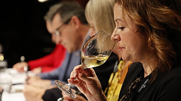 Almudena Alberca, primera Master of Wine de España, en el jurado de Copa Jerez