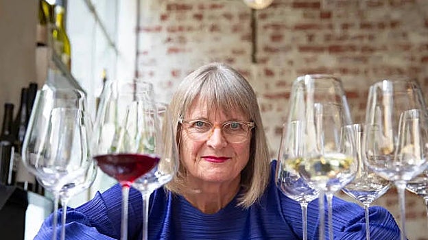 Jancis Robinson recibirá el Gueridón de Oro en San Sebastián Gastronomika