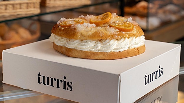 Corona de la Almudena en Turris