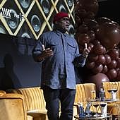 André Mack MS, gurú del vino americano: «Los vinos españoles empiezan a salir de la 'parkerización'»