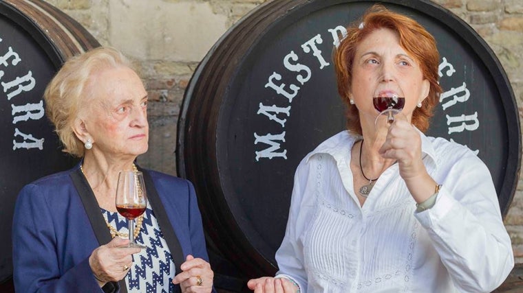 Pilar Plá y Mari Carmen Borrego Plá