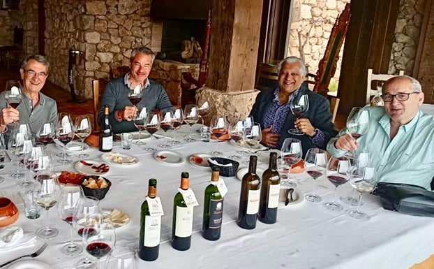 El lujo del siglo XXI: un vino hecho a mano es valorado con 99 puntos