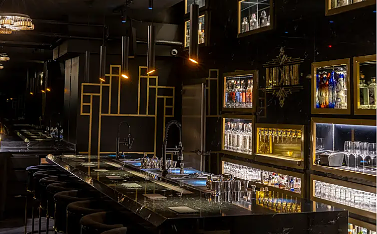 Imagen principal - Handshake Speakeasy, el mejor bar del mundo 2024, en Mexico DC