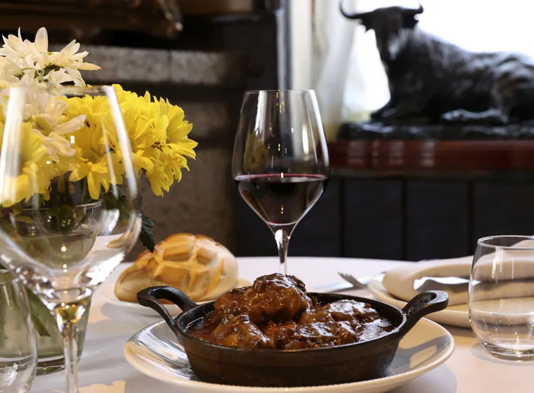 Diez tabernas y bodegas de Madrid que no deberían desaparecer nunca