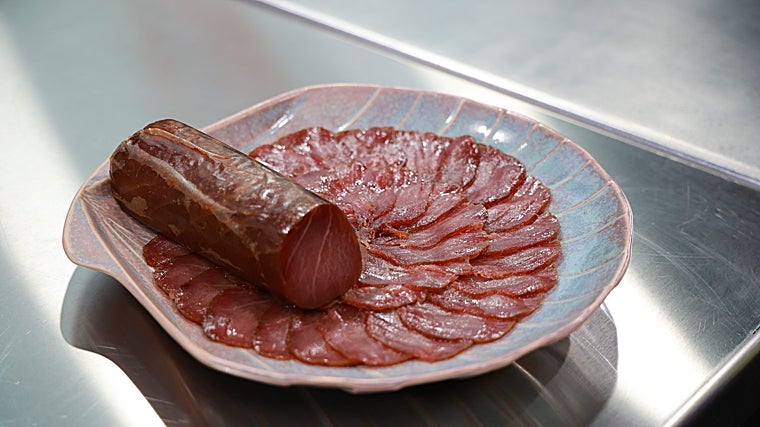 El lomo marino de Angel León