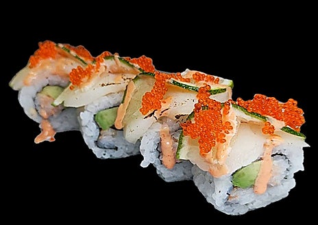 Imagen secundaria 1 - Casa Hao y su uramaki roll de vieira, aguacate y tobico.