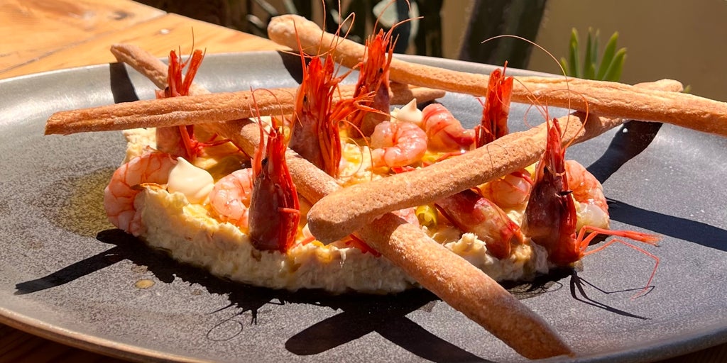 Diez ensaladillas que no debes dejar de probar en tus próximas vacaciones