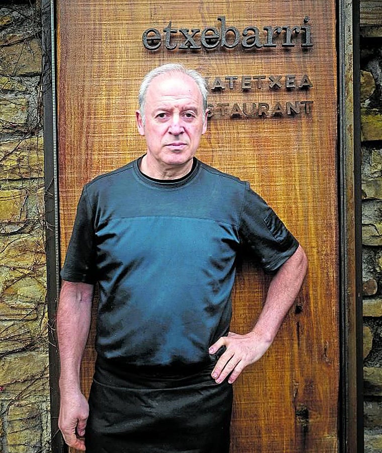 Bittor Arginzoniz, parrillero de Etxebarri, el asador de Axpe (Vizcaya) que logró en 2024 el número dos en la lista The World's 50 Best Restaurants