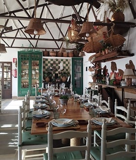 Imagem Secundária 2 - Ensopado de Três Voltas do Restaurante Familiar Finca Los Valdespinos em Toledo.