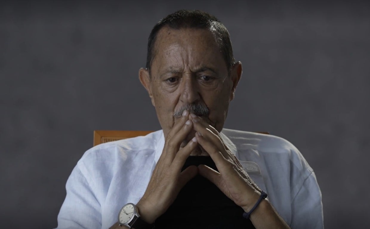 Julián Muñoz durante una entrevista en su documental