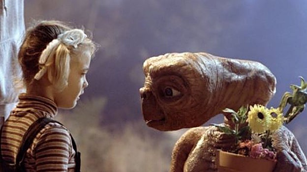 Drew Barrymore se sincera sobre su oculto pasado con el alcohol