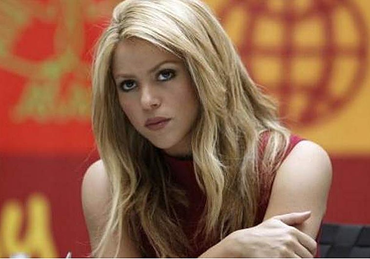 Shakira, furiosa, abandona España