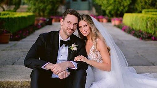 Pau Gasol y Cat McDonnell dan la bienvenida a su segundo hijo