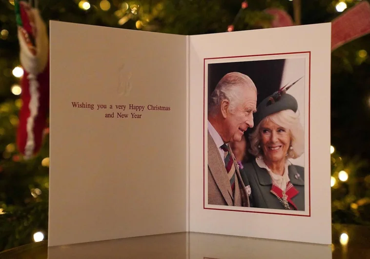 Carlos III, Camilla y Kate, los elegidos para felicitar la Navidad en Buckingham