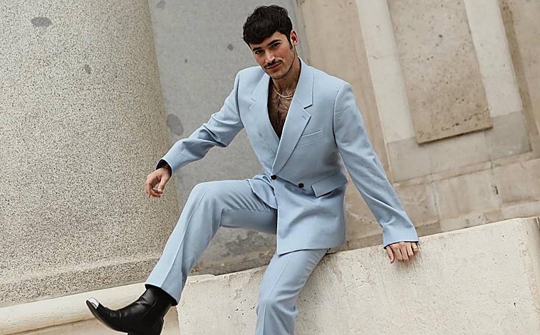 Imagen principal - Fotografías del 'influencer' sevillano