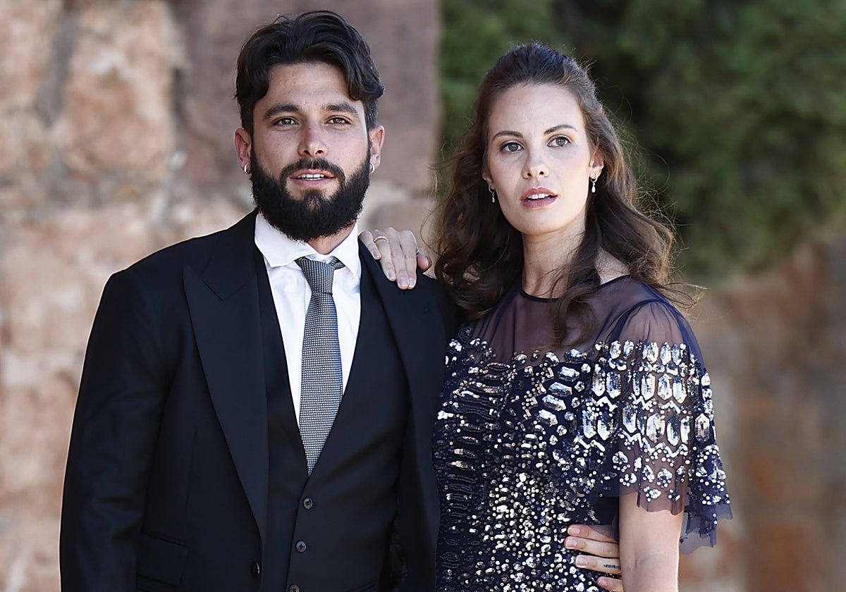 Jota Peleteiro y Jessica Bueno