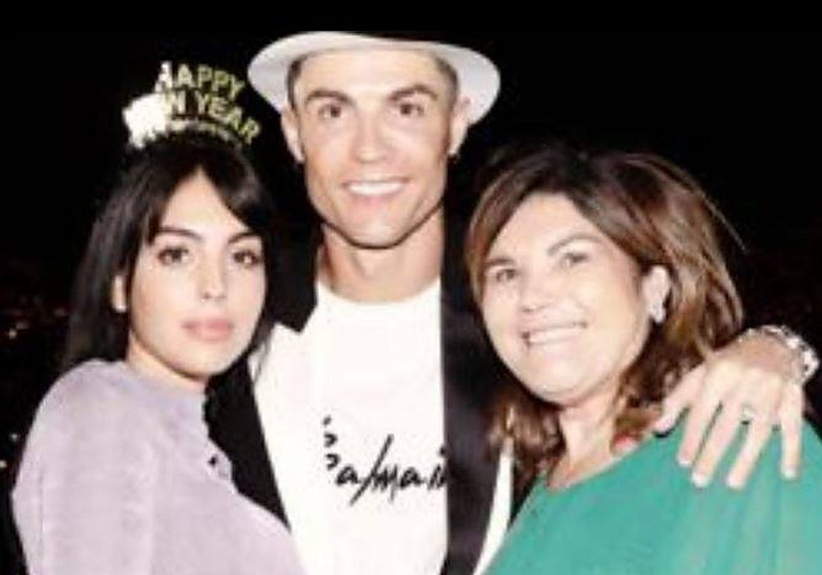 Georgina, Cristiano Ronaldo y Dolores Aveiro